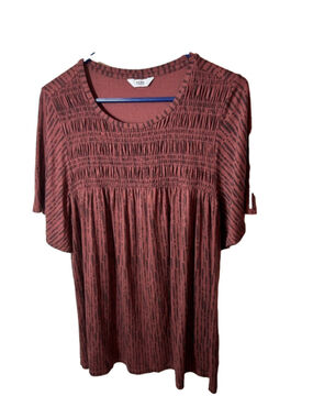 Penningtons Patterened Smocked Short Sleeve Top in Brown size 0X / large